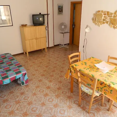 Holiday home Bilocale 4 Posti Letto A In Zona Lido San Giovanni Gallipoli